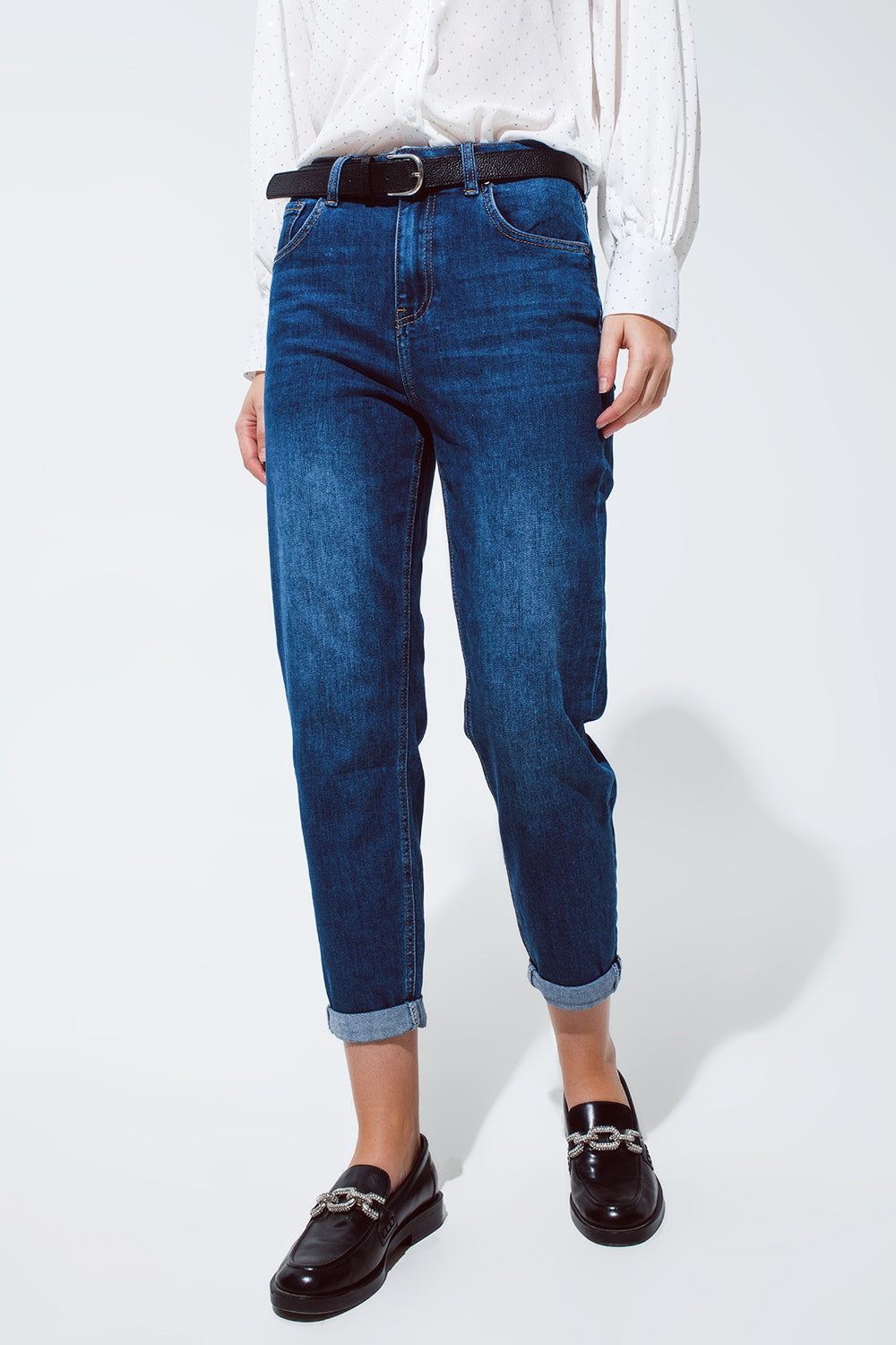 Q2 Mum Jeans in Medium Wash With Folded Hem