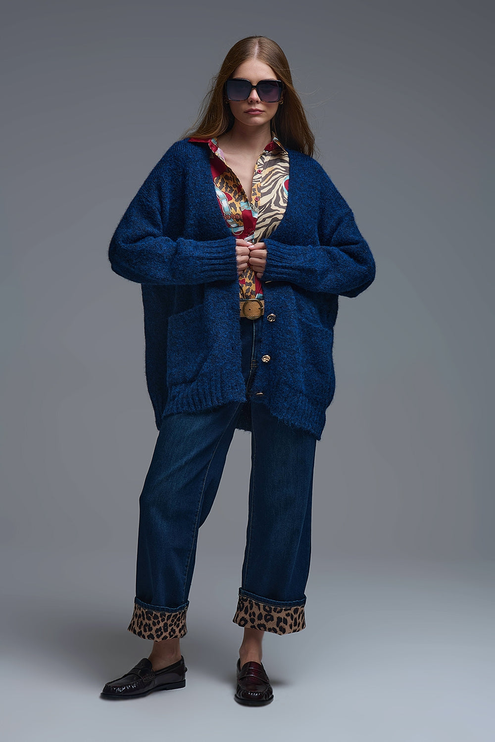 Oversized Cardigan in Navy with gold buttons and pockets