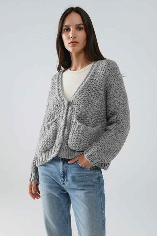 Q2 Oversized gray chunky knit jacket with pockets
