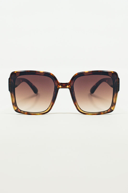 Q2 Oversized square Cat Eye Sunglasess in Brown