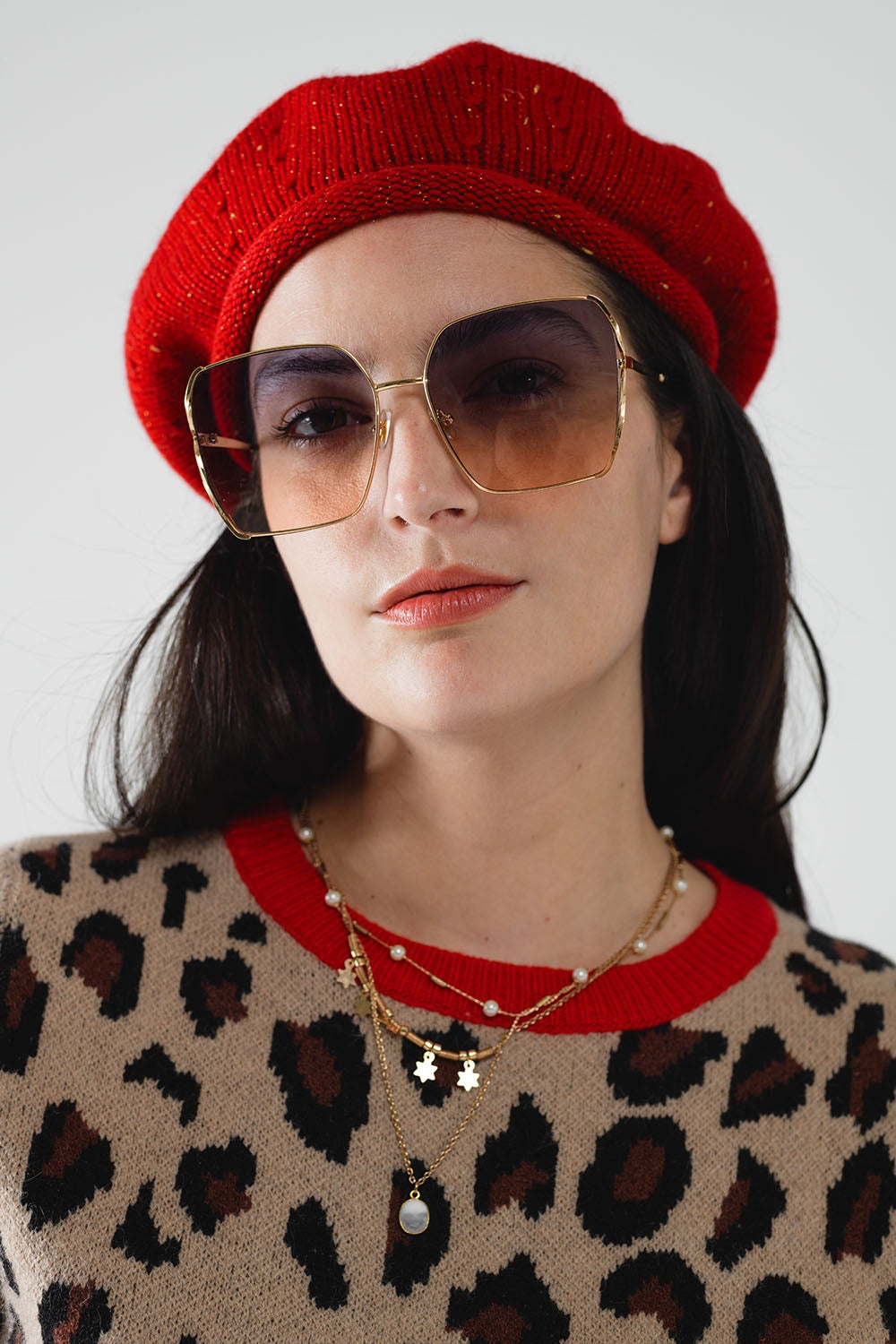 Óculos de sol quadrados grandes em metal com lentes degradê azuis