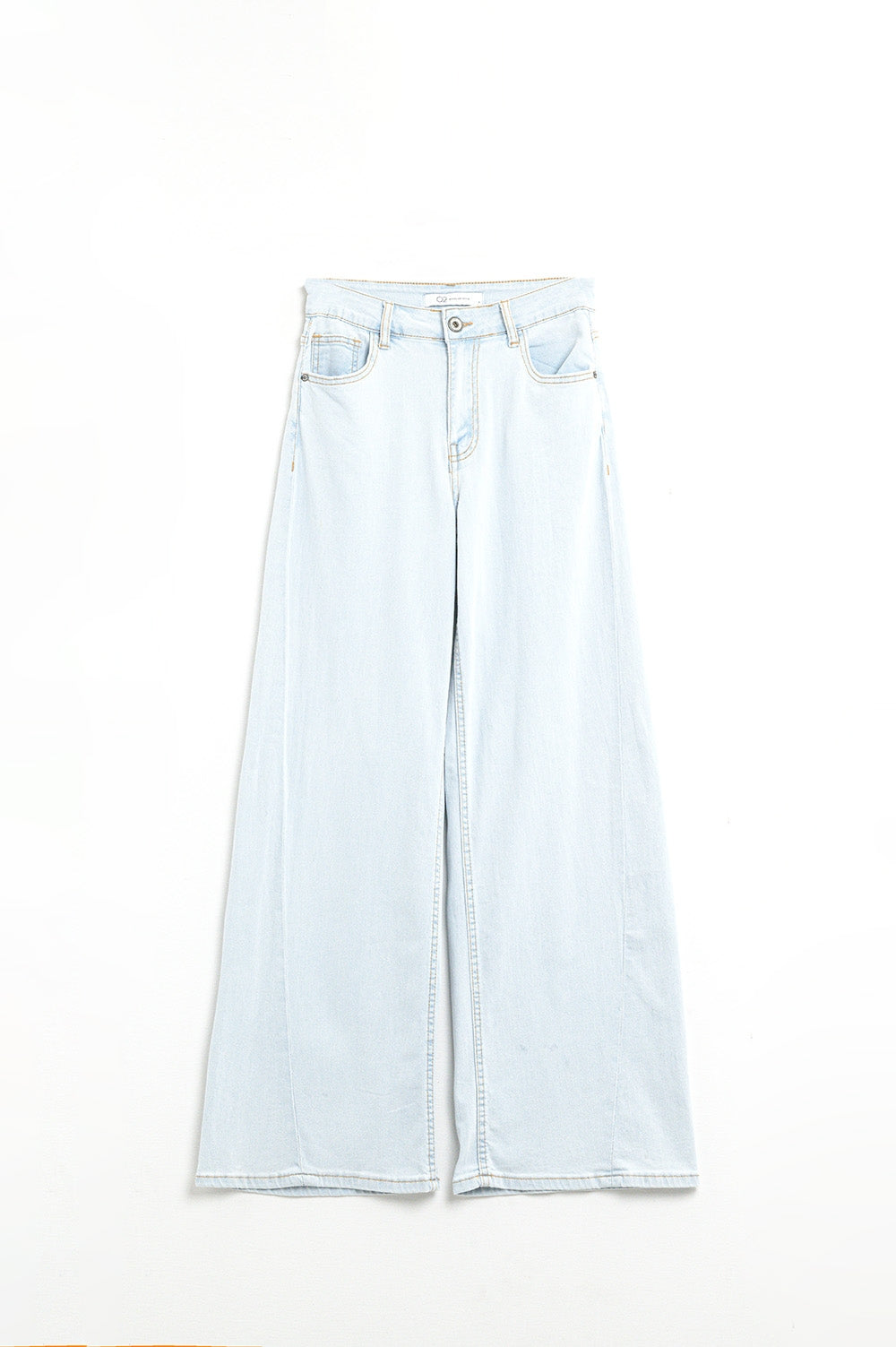 Oversized Straight Leg Jeans in Light Wash denim