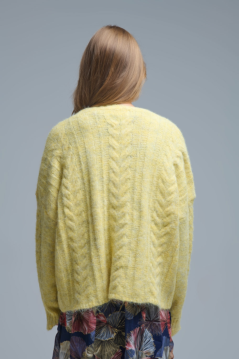 Crew Neck thin cable knit sweater in yellow