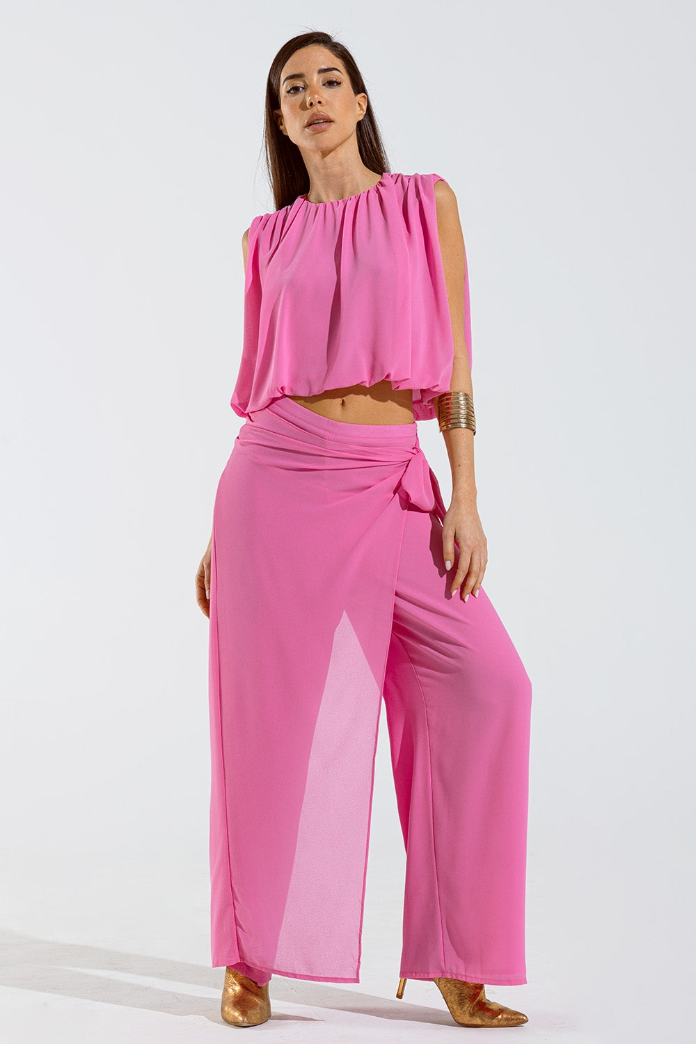 Top rosa com design franzido