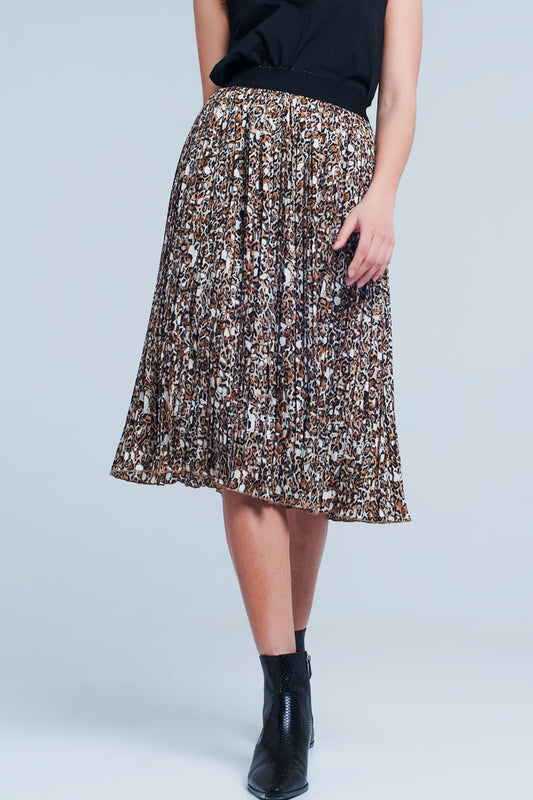 Q2 Pleated midi skirt in leopard
