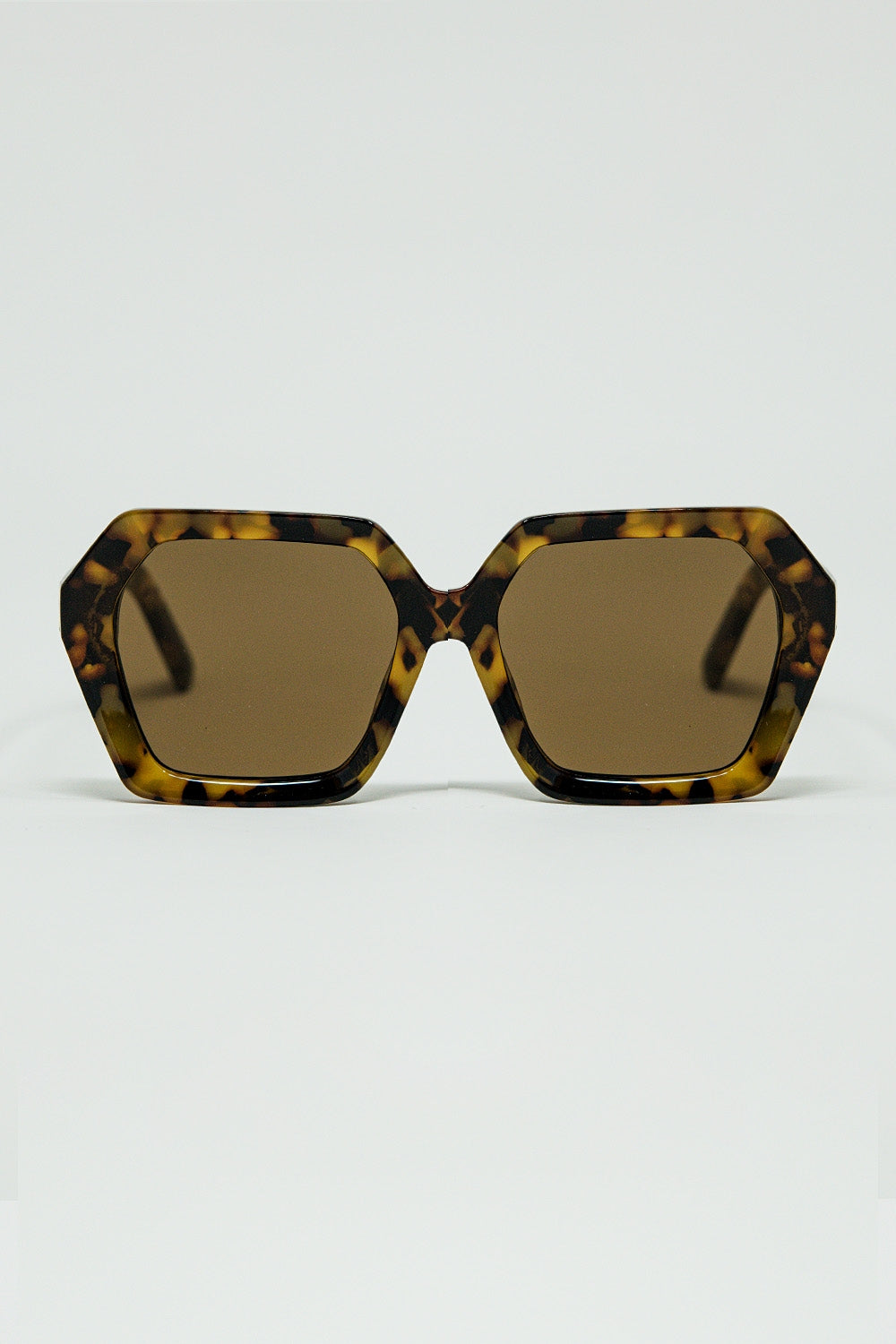 Q2 Rectangular sunglasses in brown abstract print translucent color