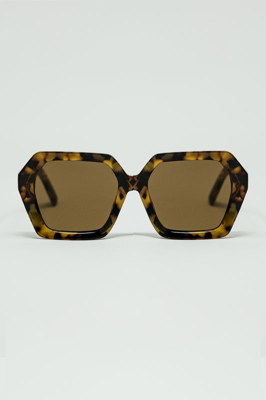 Q2 Rectangular sunglasses in brown abstract print translucent color