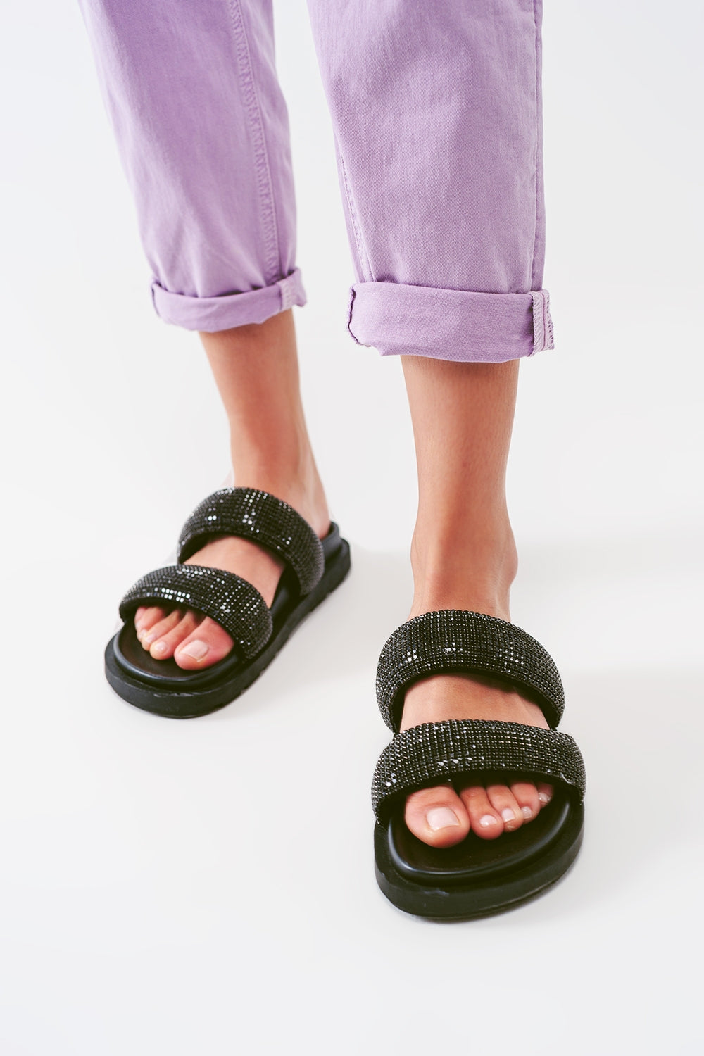 Relaxed Basic Jeans in Purple