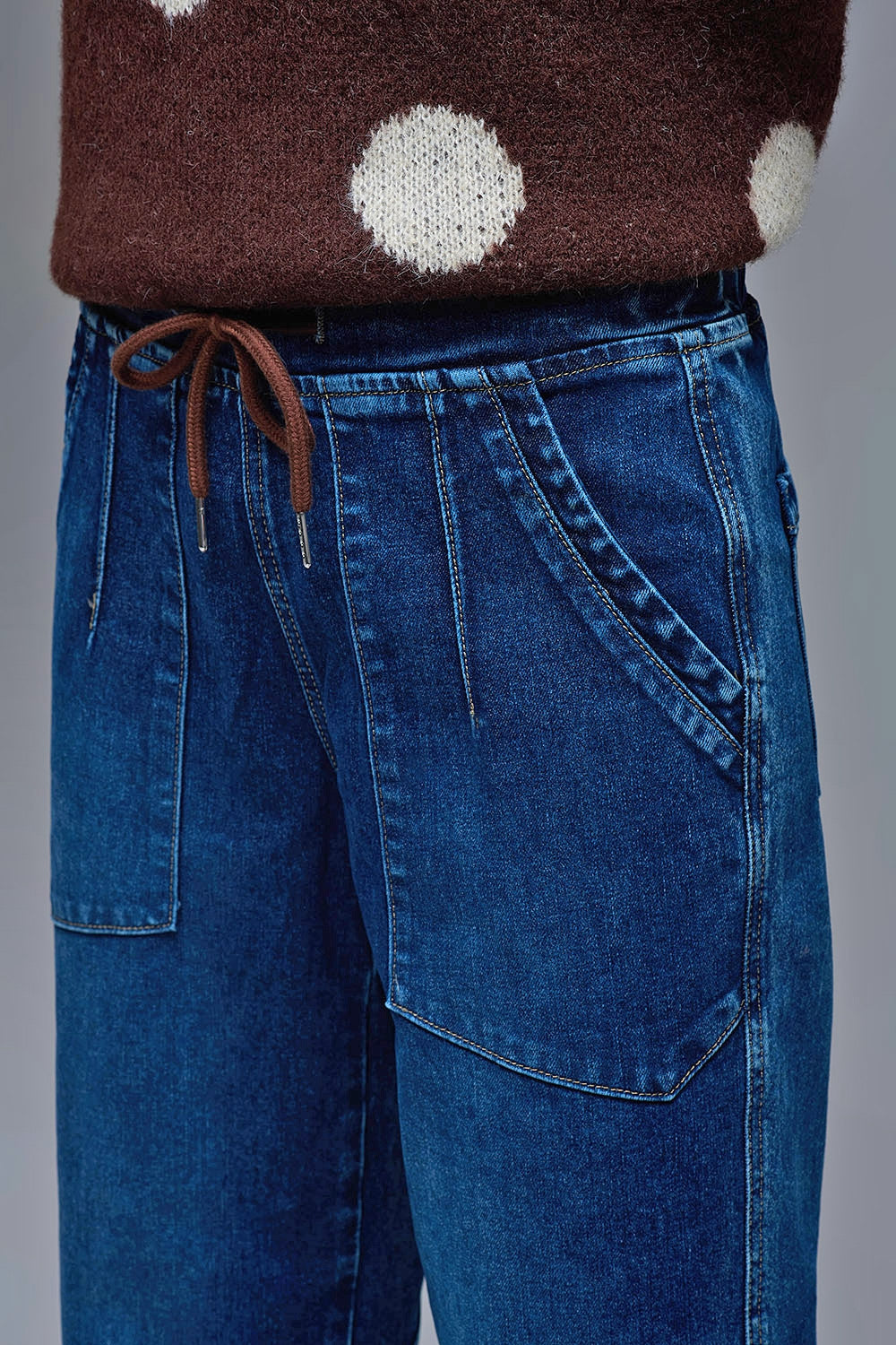 Relaxed Fit Denim Jogger jeans with Drawstring Waist