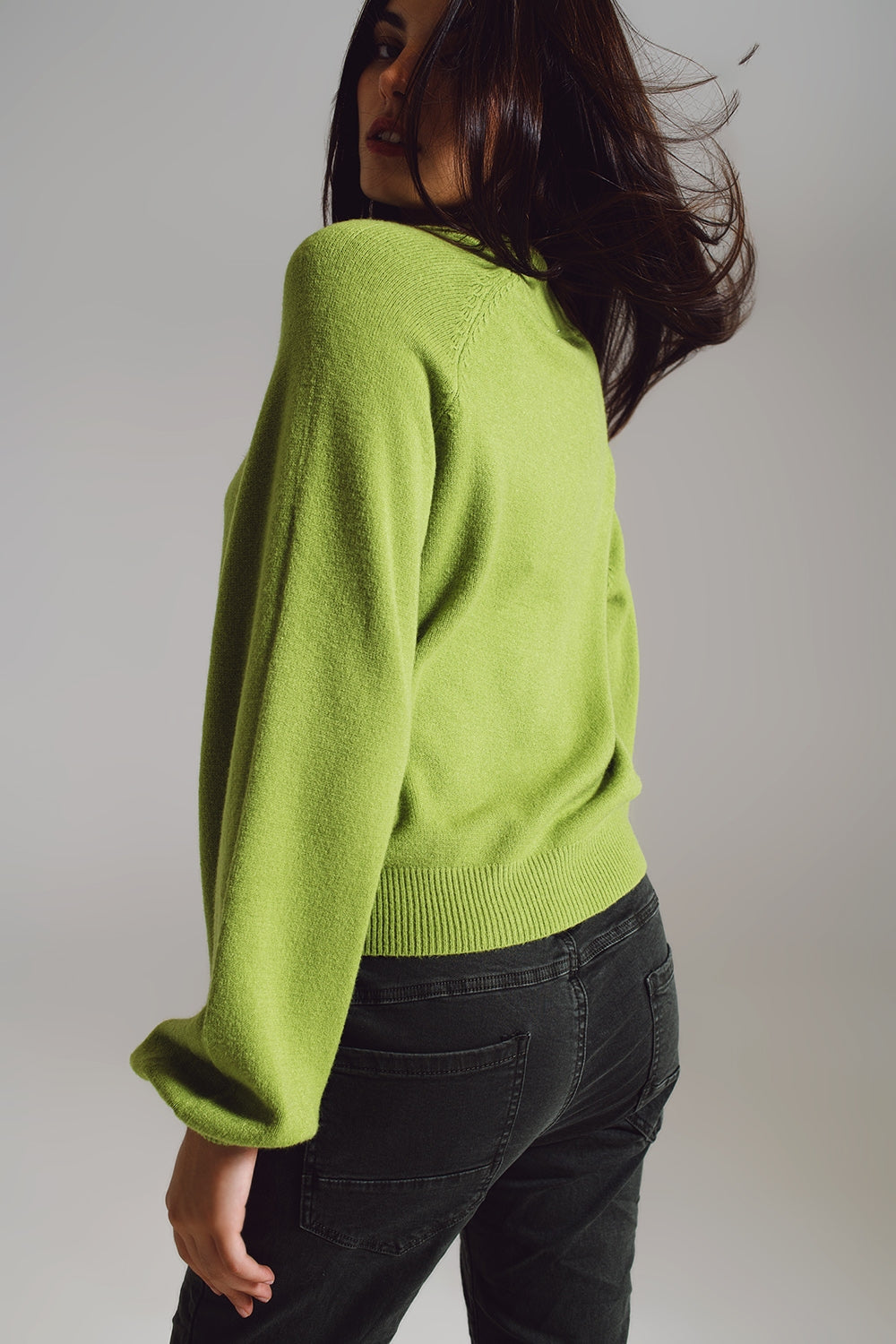 relaxed style green jumper with balloon sleeves