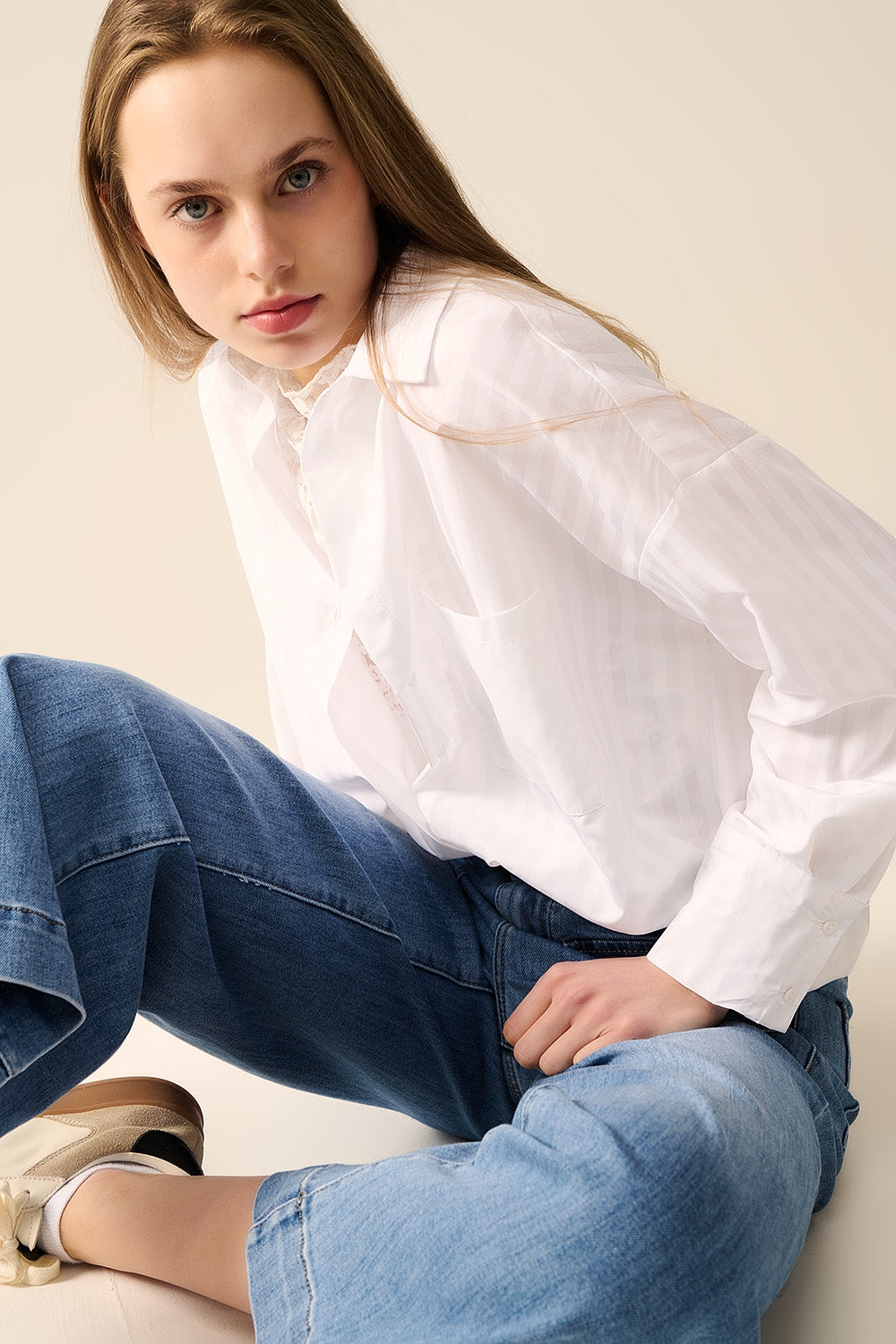 Q2 Relaxed White striped blouse