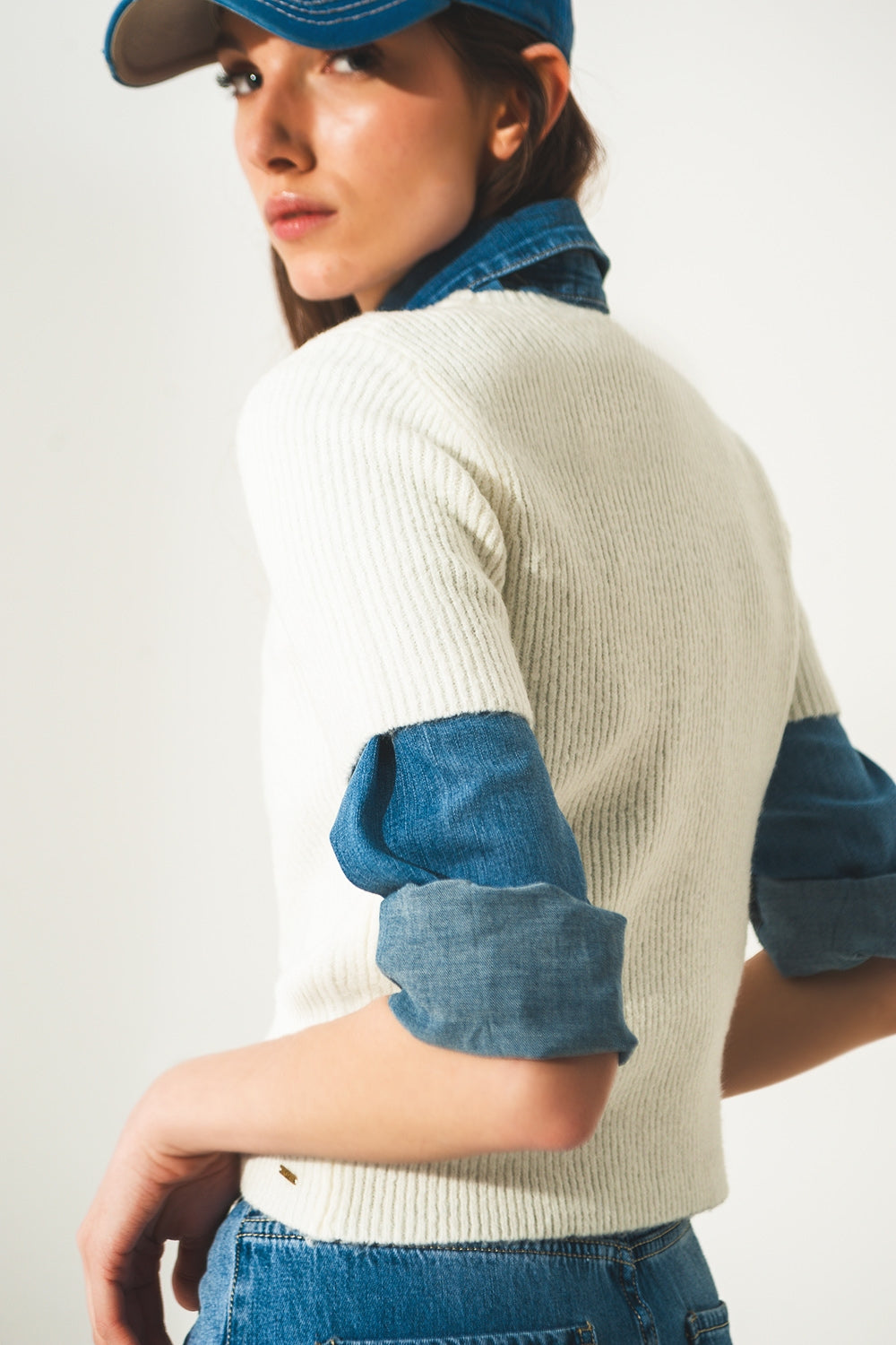 Ribbed short sleeve crop knitted top in cream