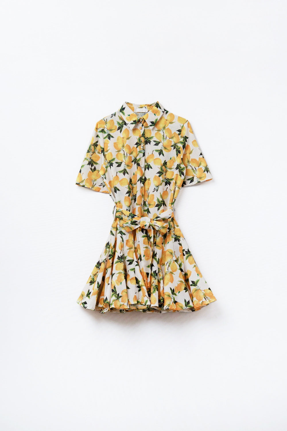 Romantic dress with waistband and lemon print and short sleeves