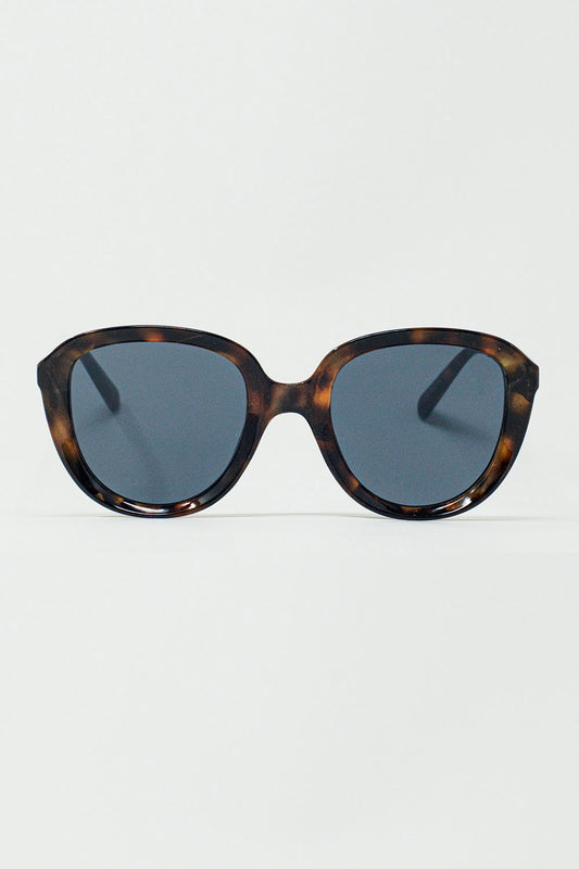 Q2 Round Sunglasses In Dark Tortoise Shell