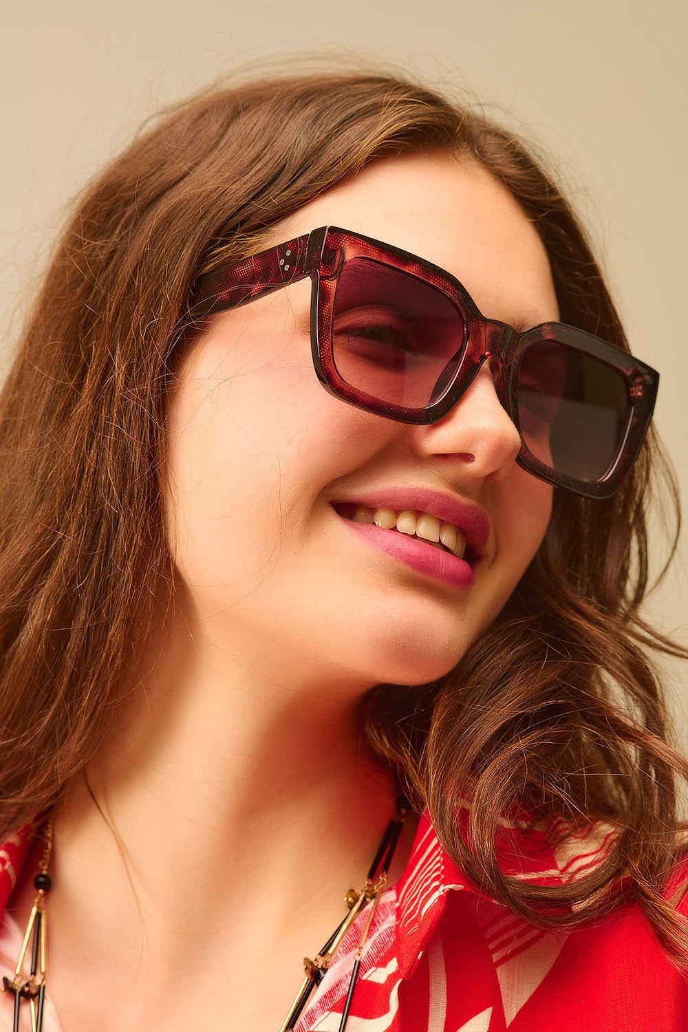 oversized vierkante zonnebril met bruine schaduw