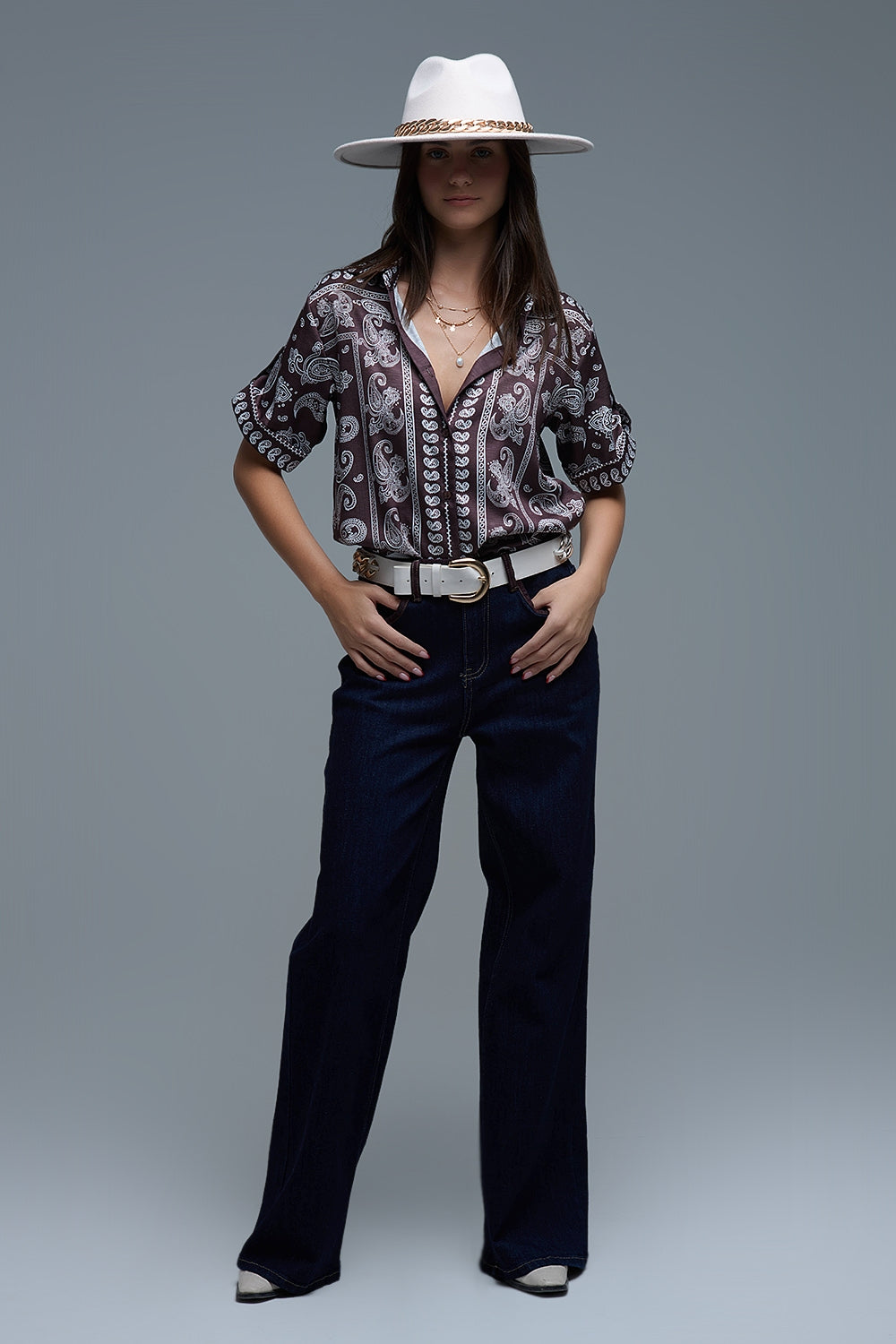 Short Sleeve Paisley Print Shirt in Brown