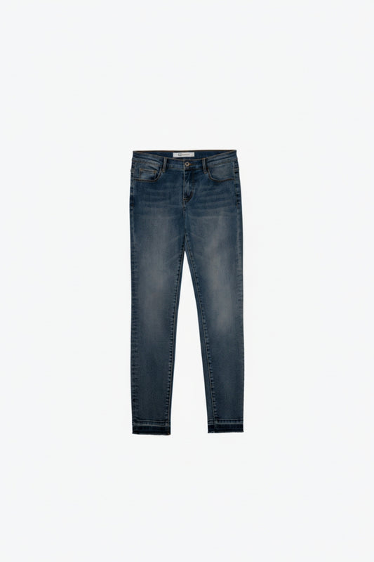 Q2 Skinny Basic Stone Was jeans
