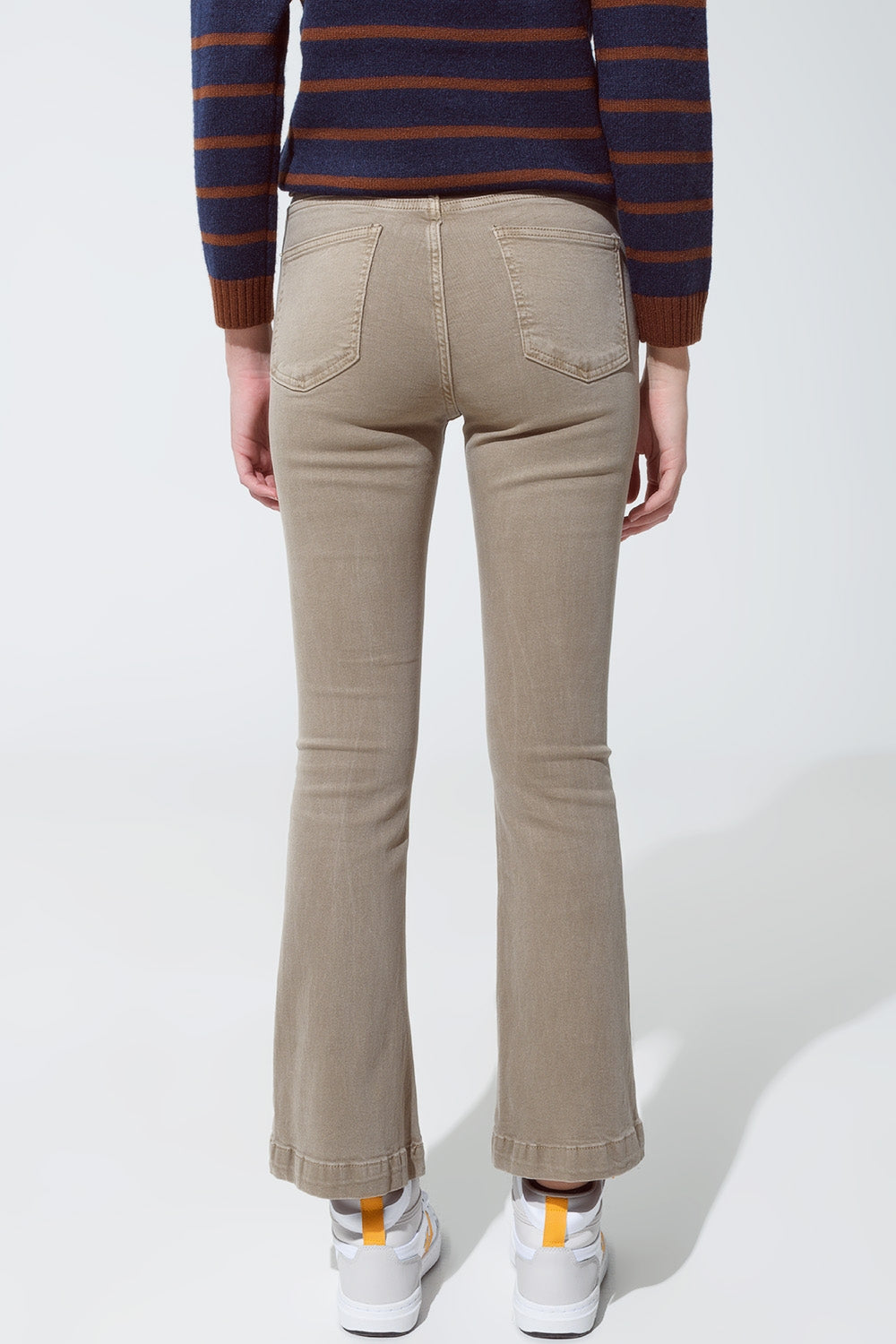 Calça de ganga Skinny Flared com Detalhe de Botão Duplo em Bege