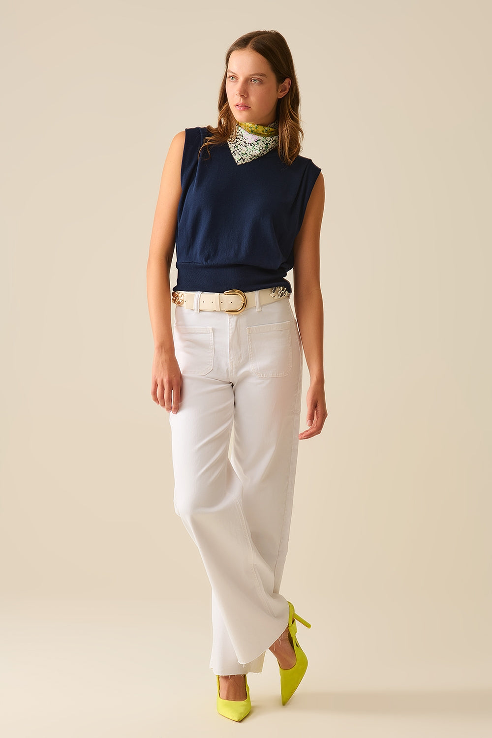 Mouwloze gebreide top met schouderbandjes in marineblauw