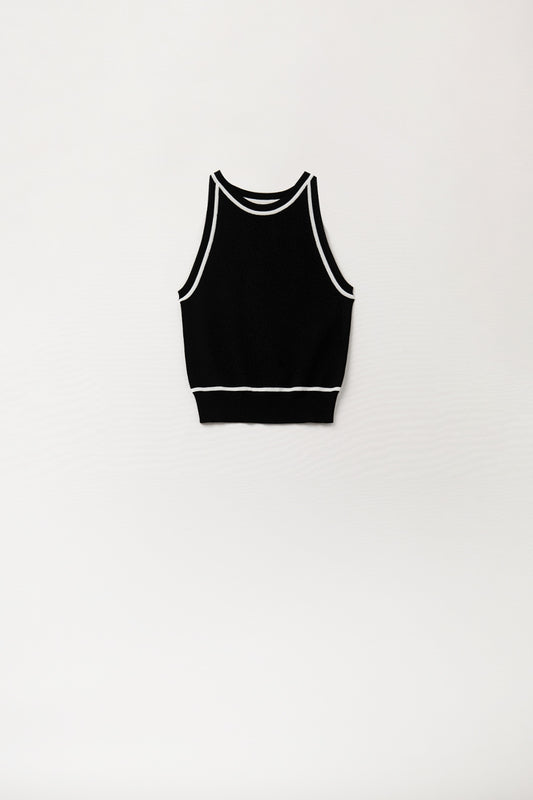 Q2 Sleeveless Sweater In Black Featuring detail White Lines