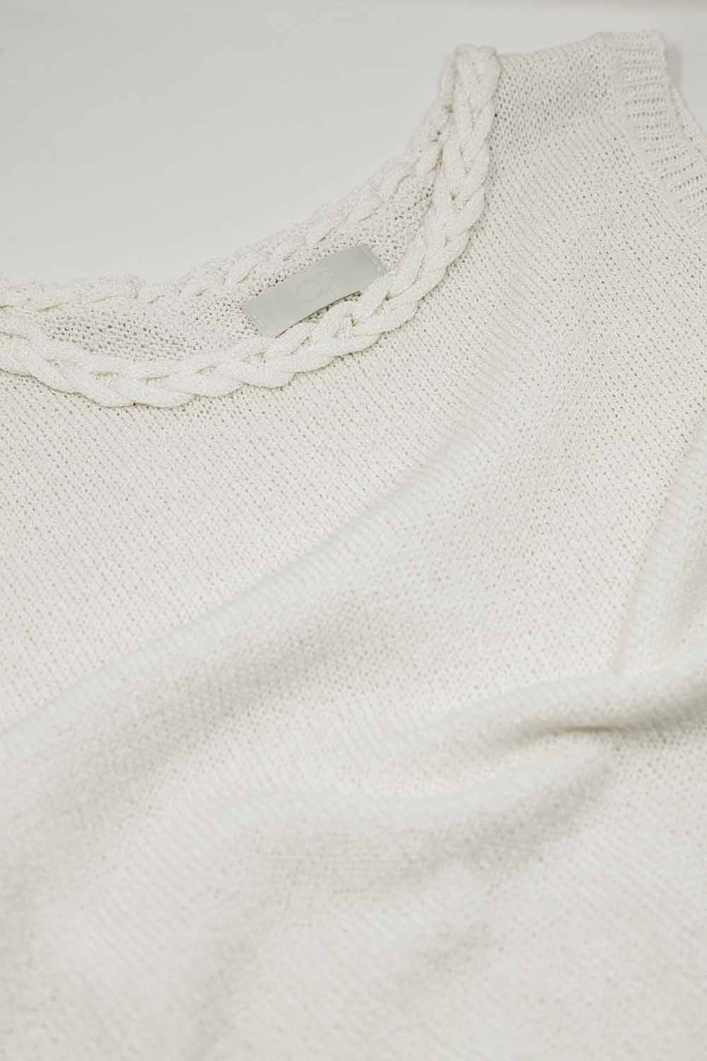 Sleeveless white Sweater With Crew Neckline And Braid Detail At Neckline