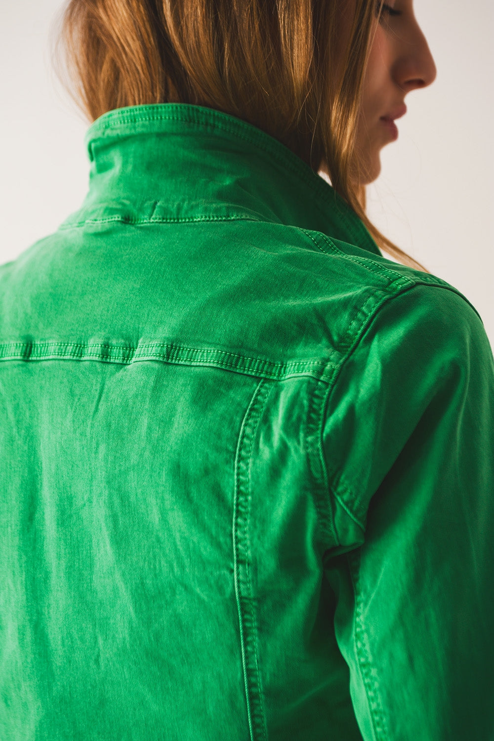 Slim denim truckerjack in felgroen