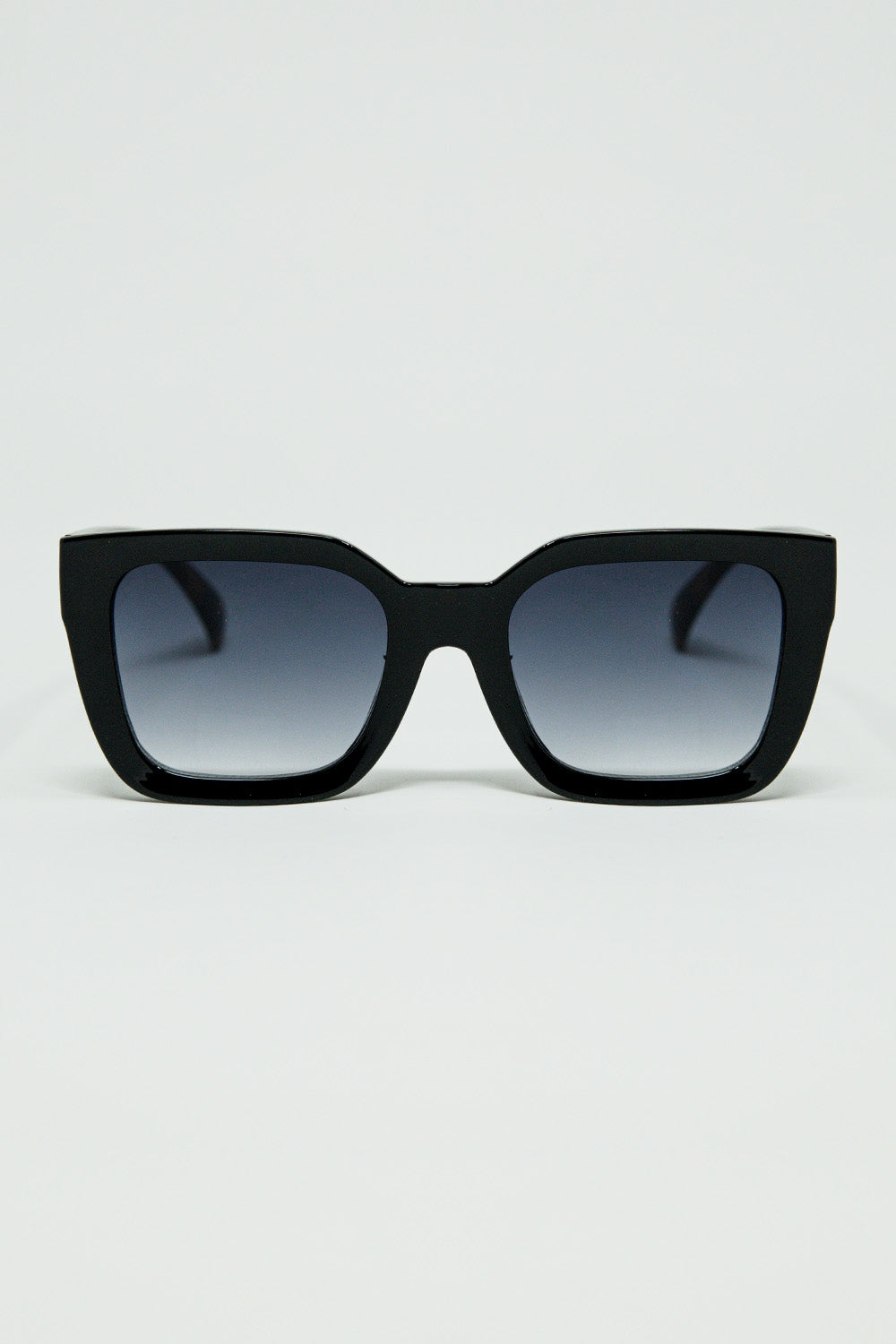 Q2 Square sunglasses with animal print on the side