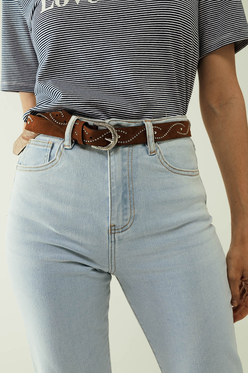 Calça de ganga direita azul claro com bainha e cinco bolsos