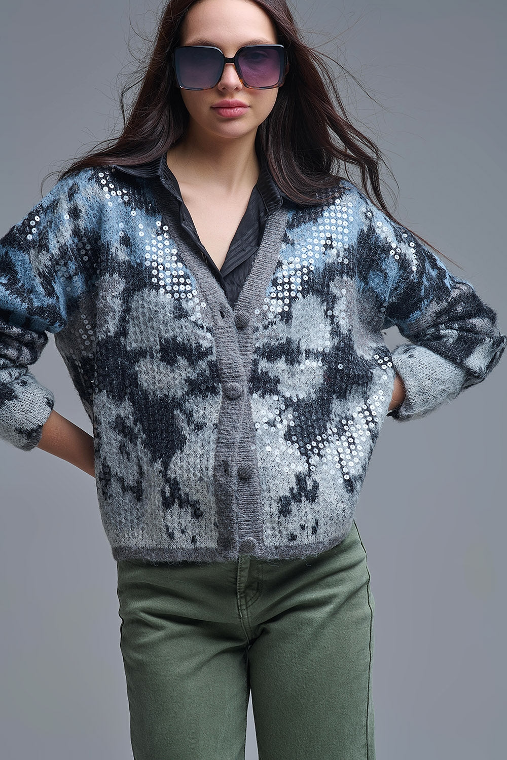 Stylish Gray Knit Cardigan with sequin Abstract Print
