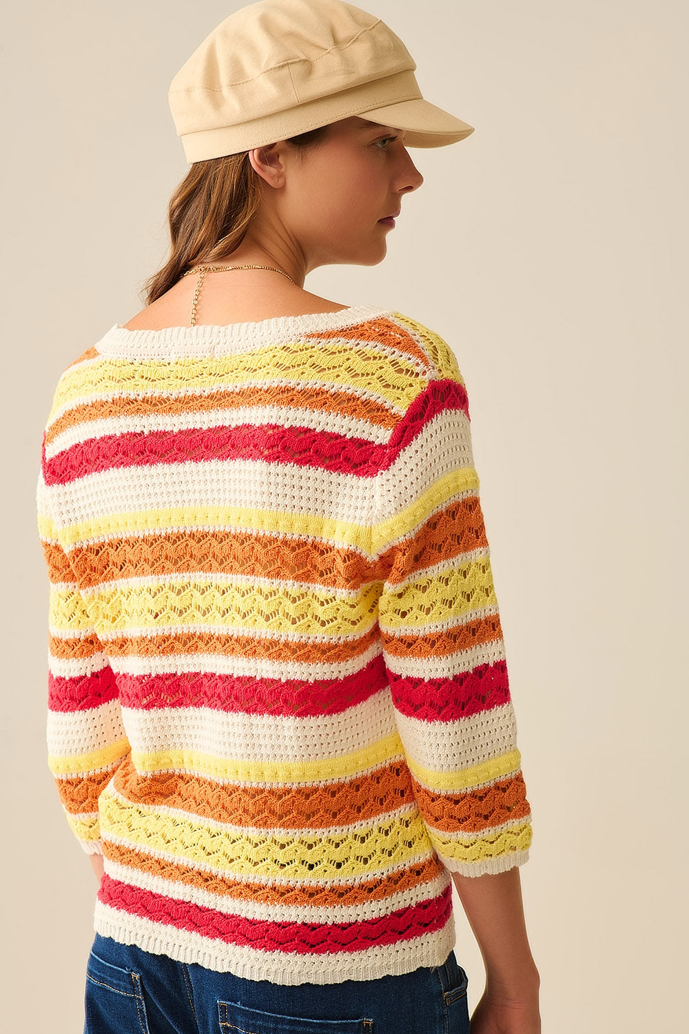 Camisola listrada de malha de verão em tons quentes