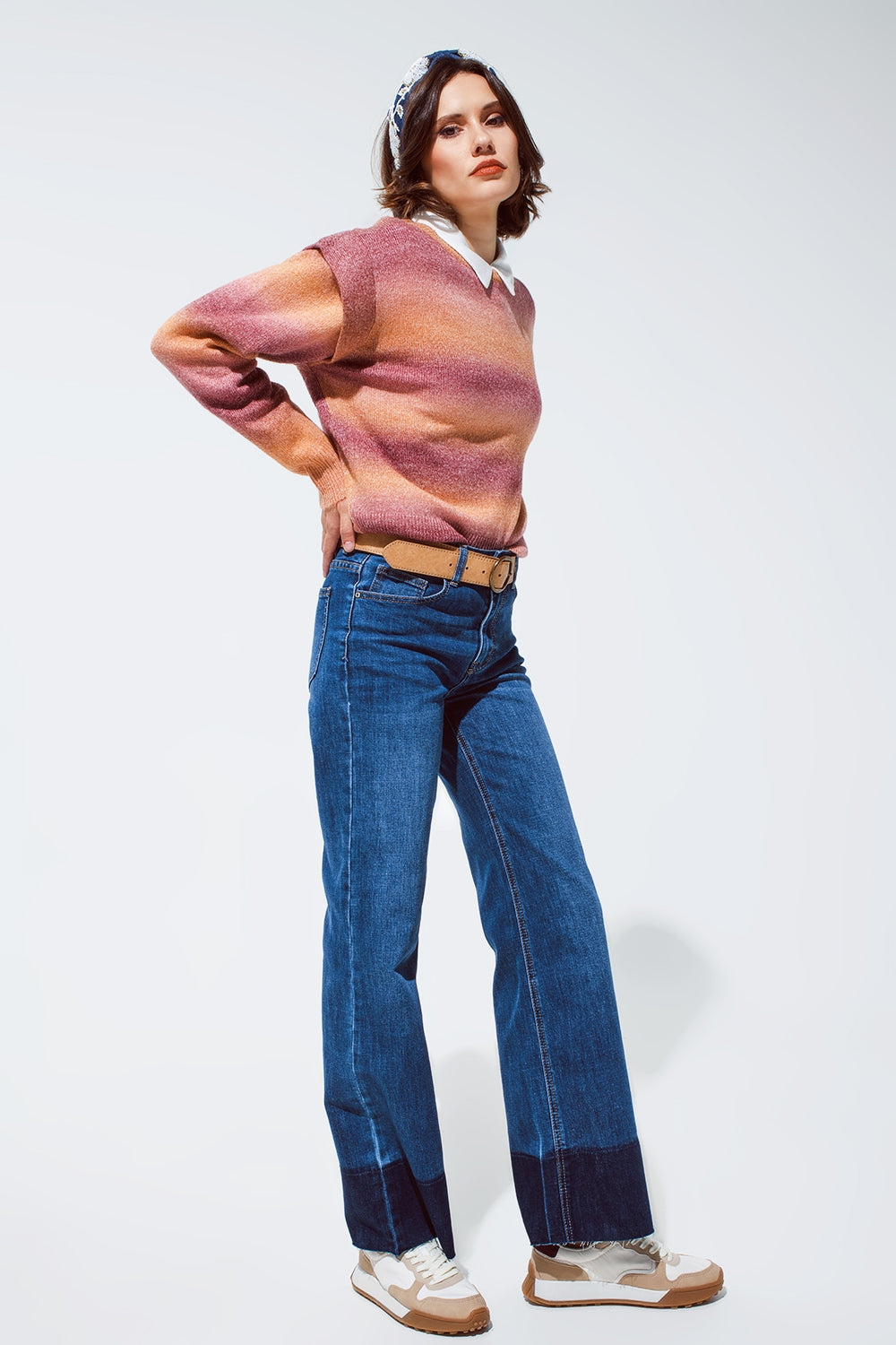 Sweater in orange and red ombre design with round neck and sleeve details