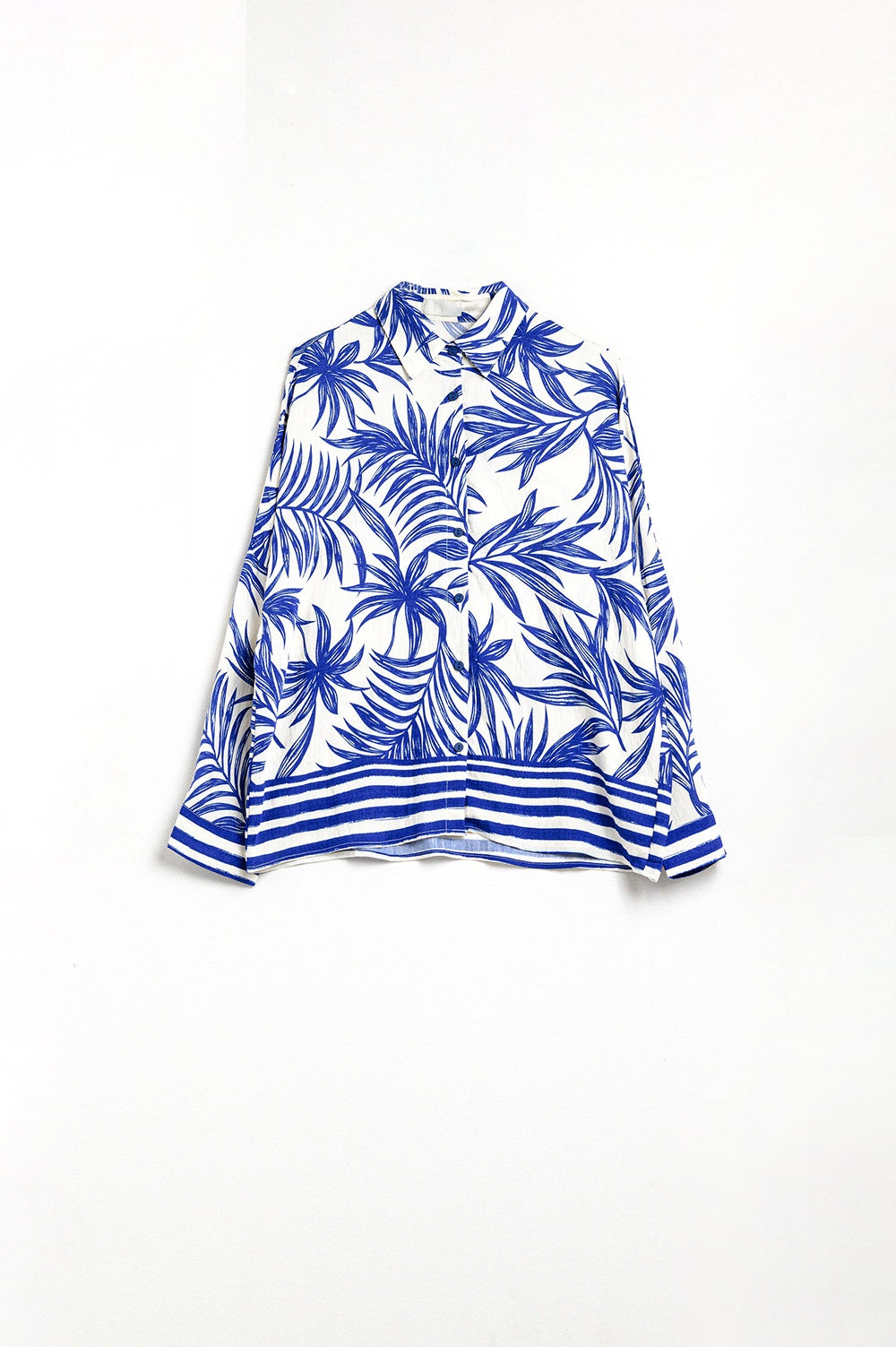 Tropical Motif Relaxed Blouse in Blue and White