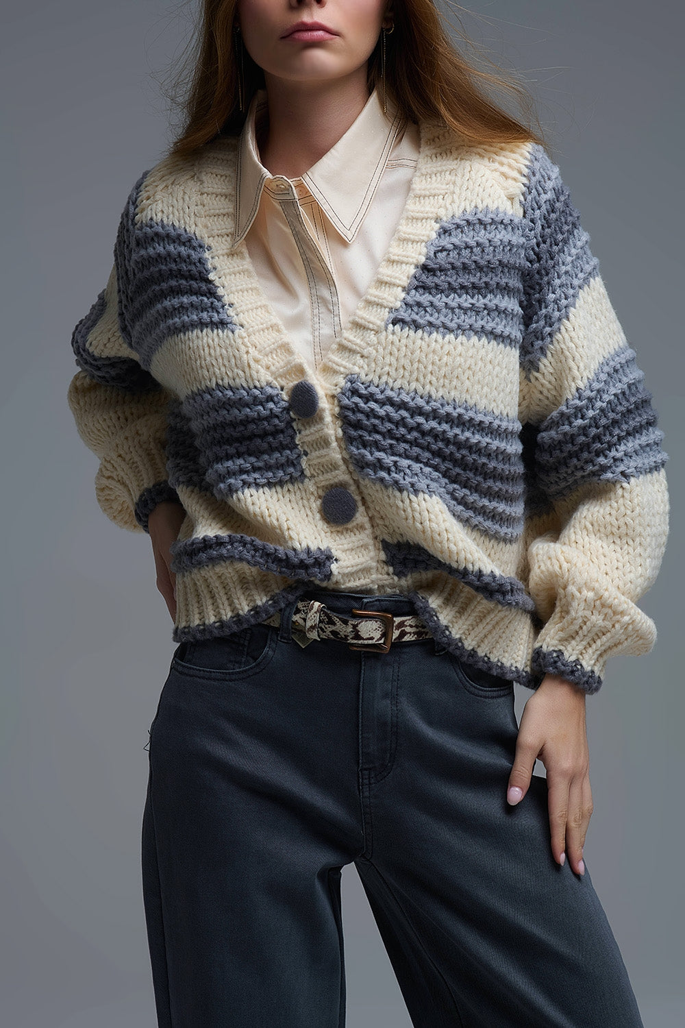 V-neck Chunky Knit Cardigan in striped of Grey and Cream
