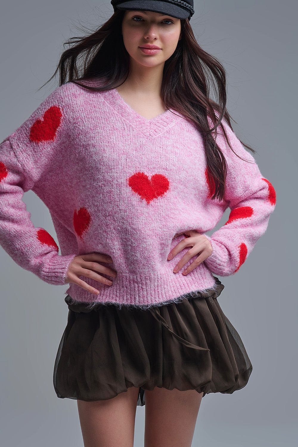 Q2 V-neck Long Sleeve Pink Sweater With Red Hearts