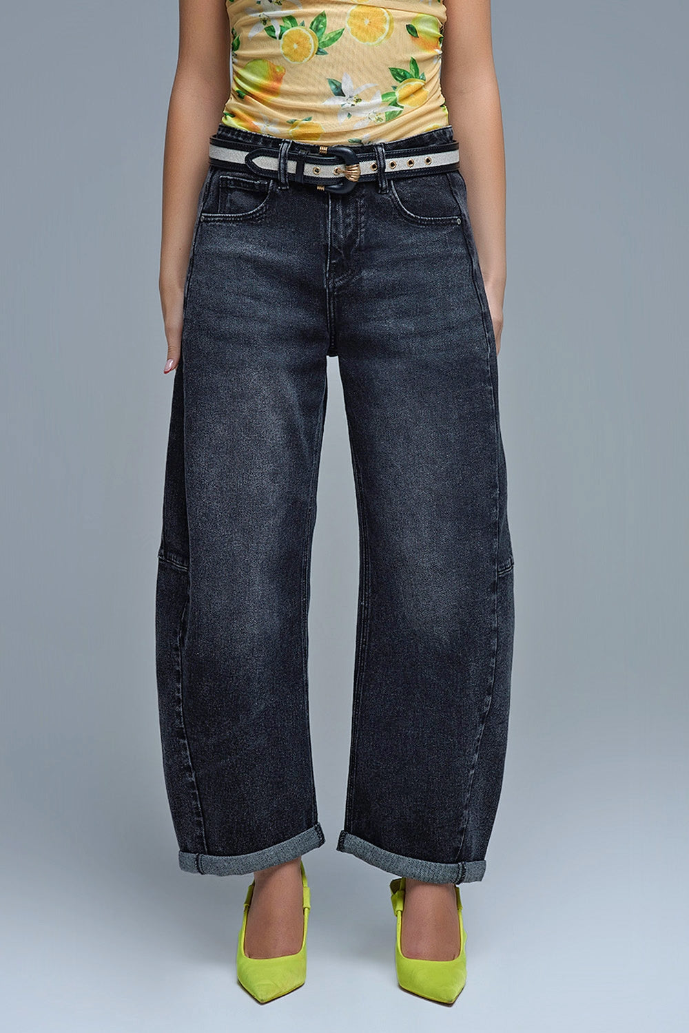 Q2 Washed Black Barrel Jeans With Seam Detail