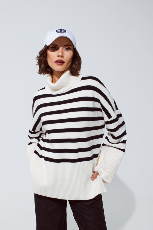 Q2 White oversized trutleneck sweater with black stripes and splits on the side