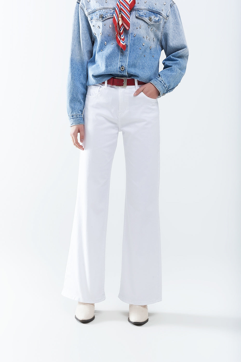Q2 White Straight Pants wide leg