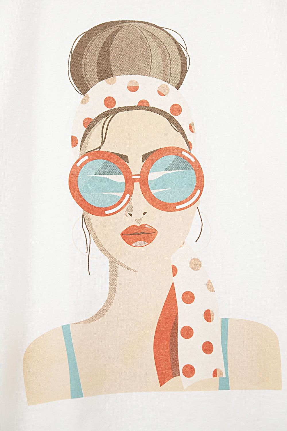 White T-shirt made in Italy with a vintage girl graphic