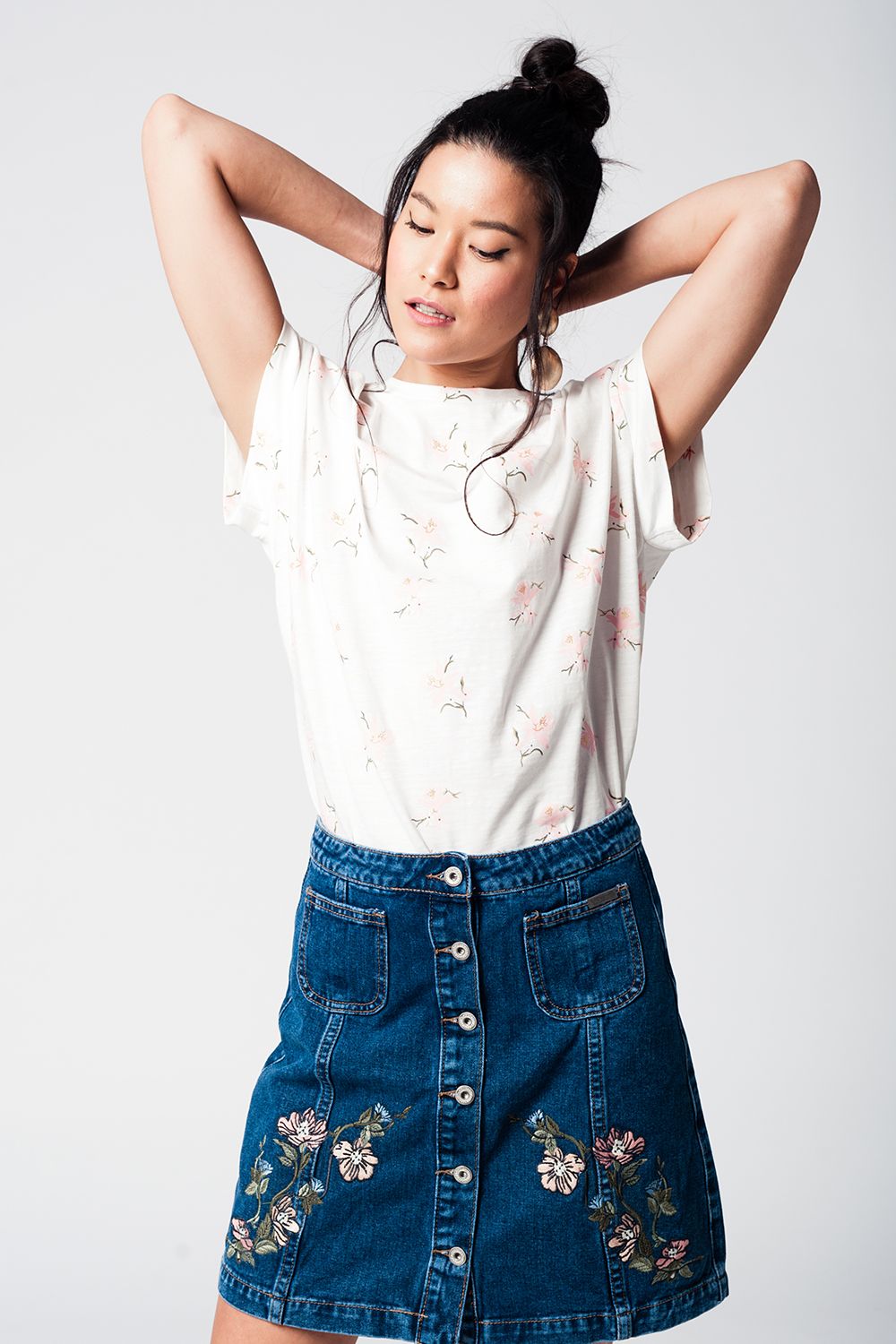 White T-shirt with floral print