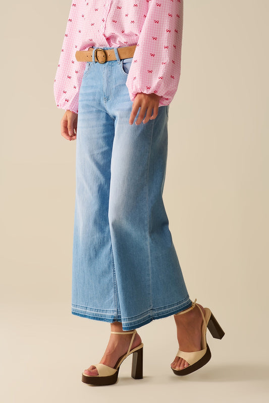 Q2 Wide-leg ankle jeans with light wash