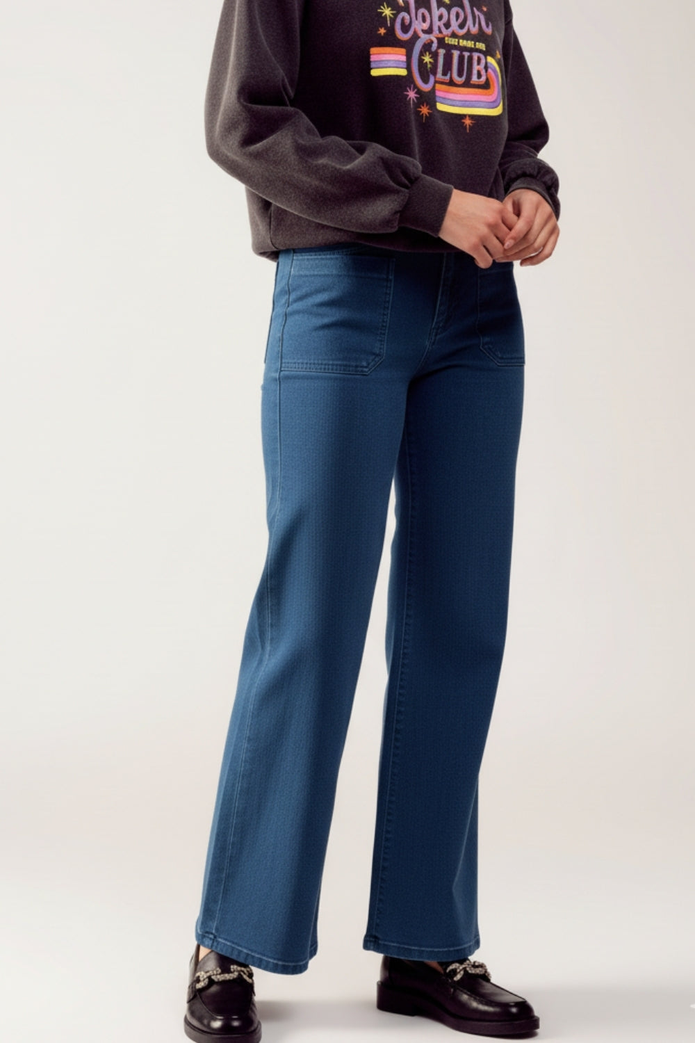 Wide-Leg High-Rise Jeans in Dark Navy with front pockets