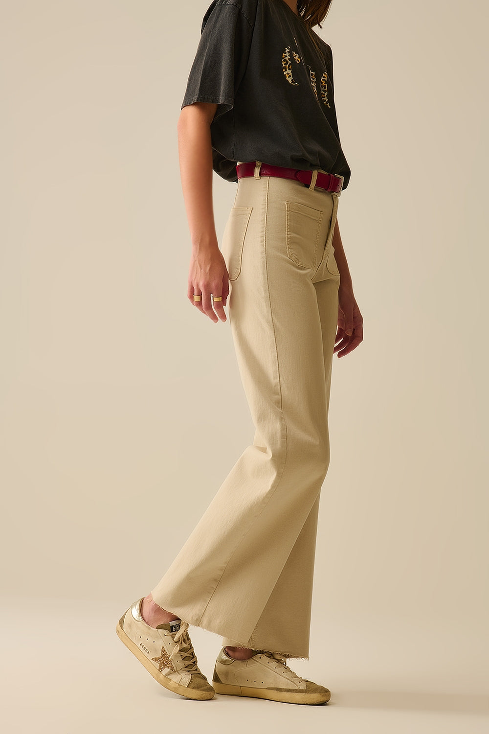 wide leg pants with front pockets in beige