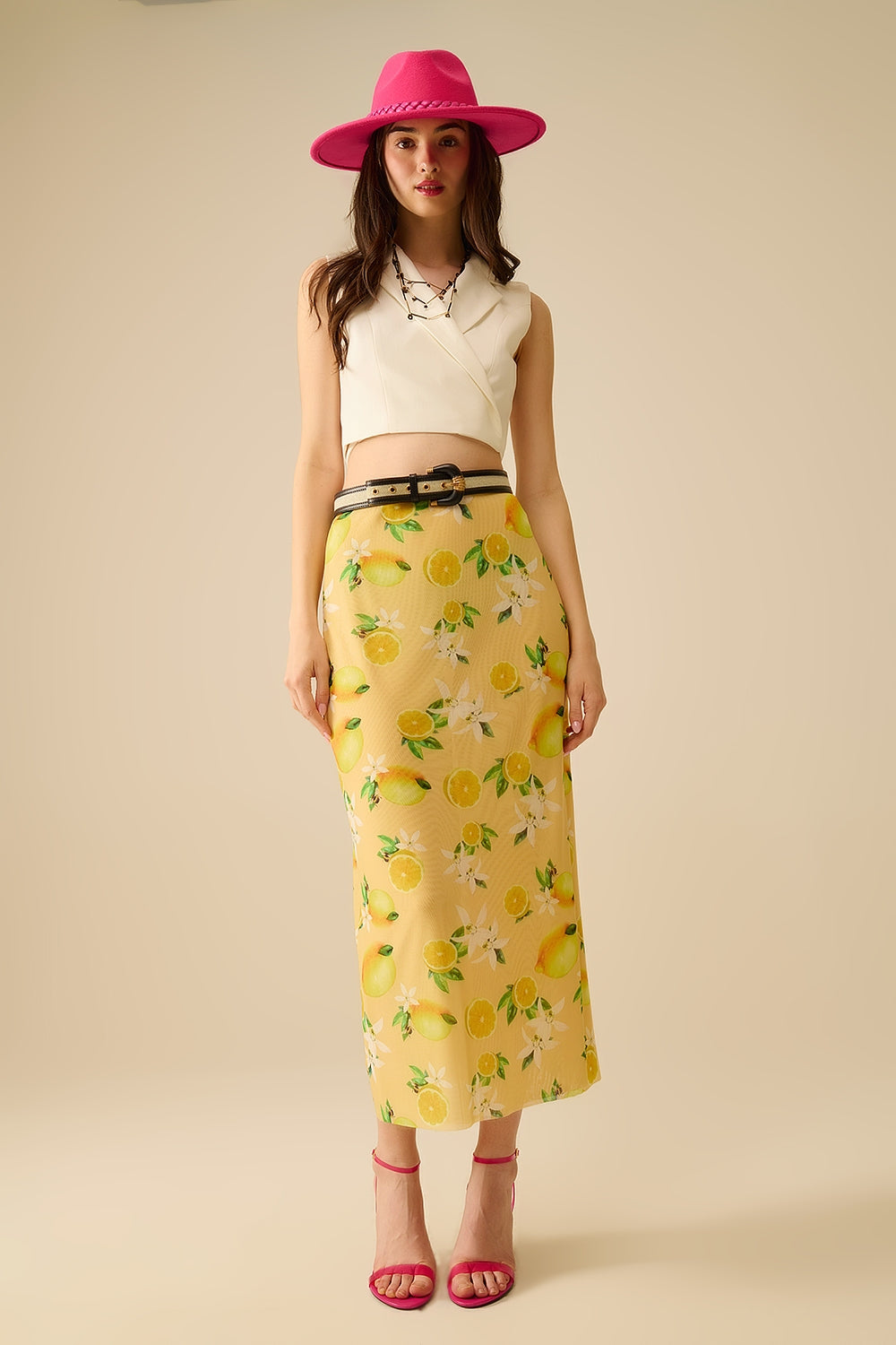 Yellow Fitted midi skirt with lemon print in mesh fabric