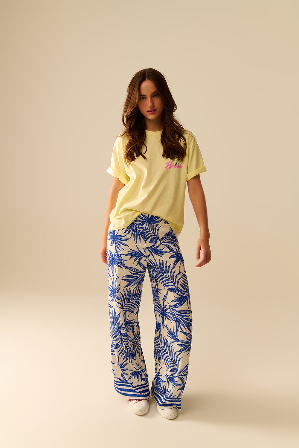 Yellow t-shirt made in Italy with Honolulu graphic